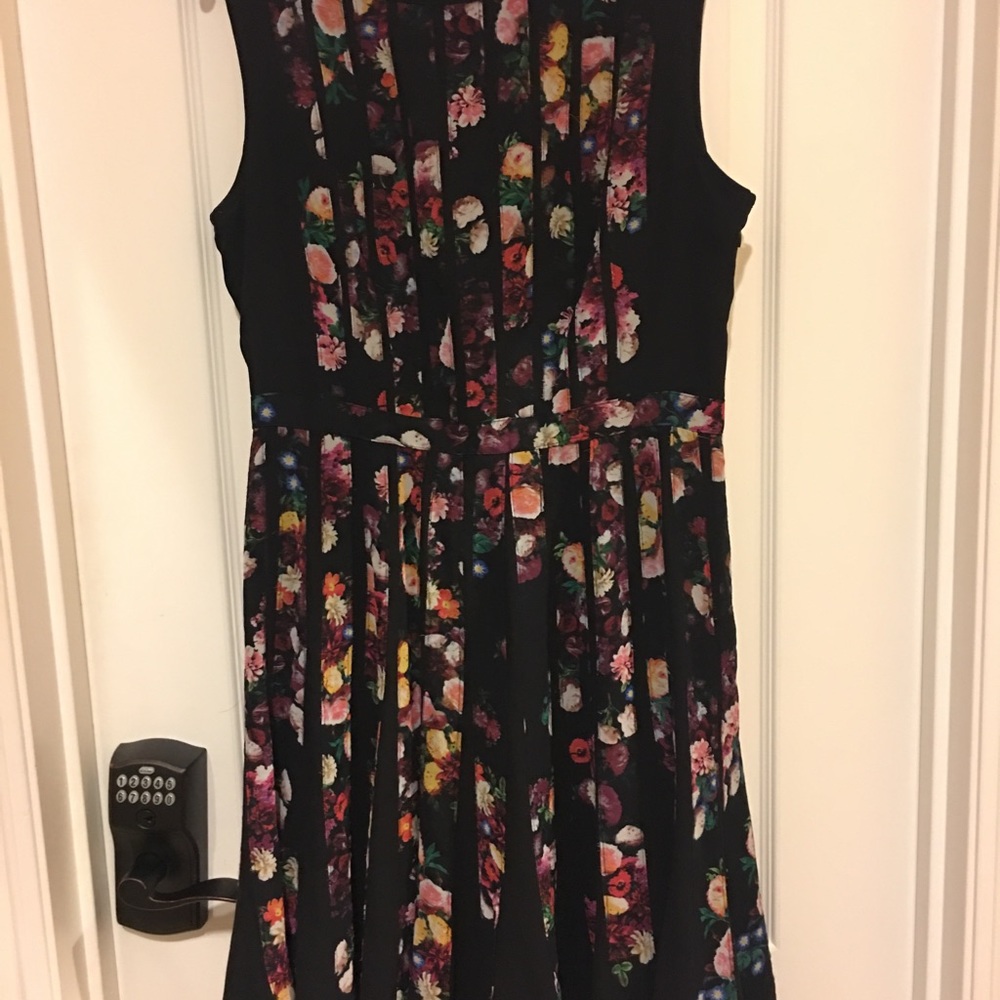 Pleated knee length dress,